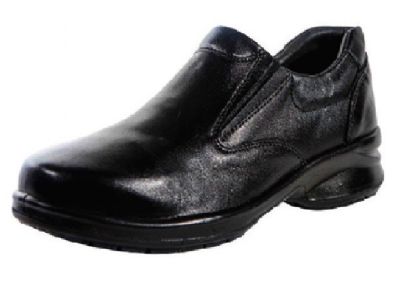 נעל עבודה לגבר שחורה מעור סופגת זיעה דגם 402